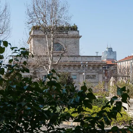 Porta Venezia Open Space - Due passi dal Duomo - 2 bagni-3